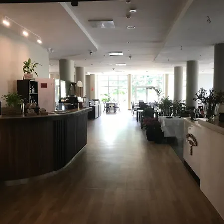 Prywatny W Kompleksie Hotelowym Przy Ul Kosciuszki 16