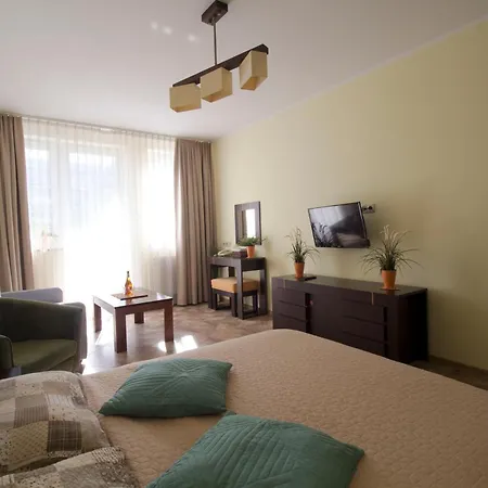 Apartament Baltycki Piasek - Ul Kosciuszki 16 - Plaza Wschodnia * Kolobrzeg